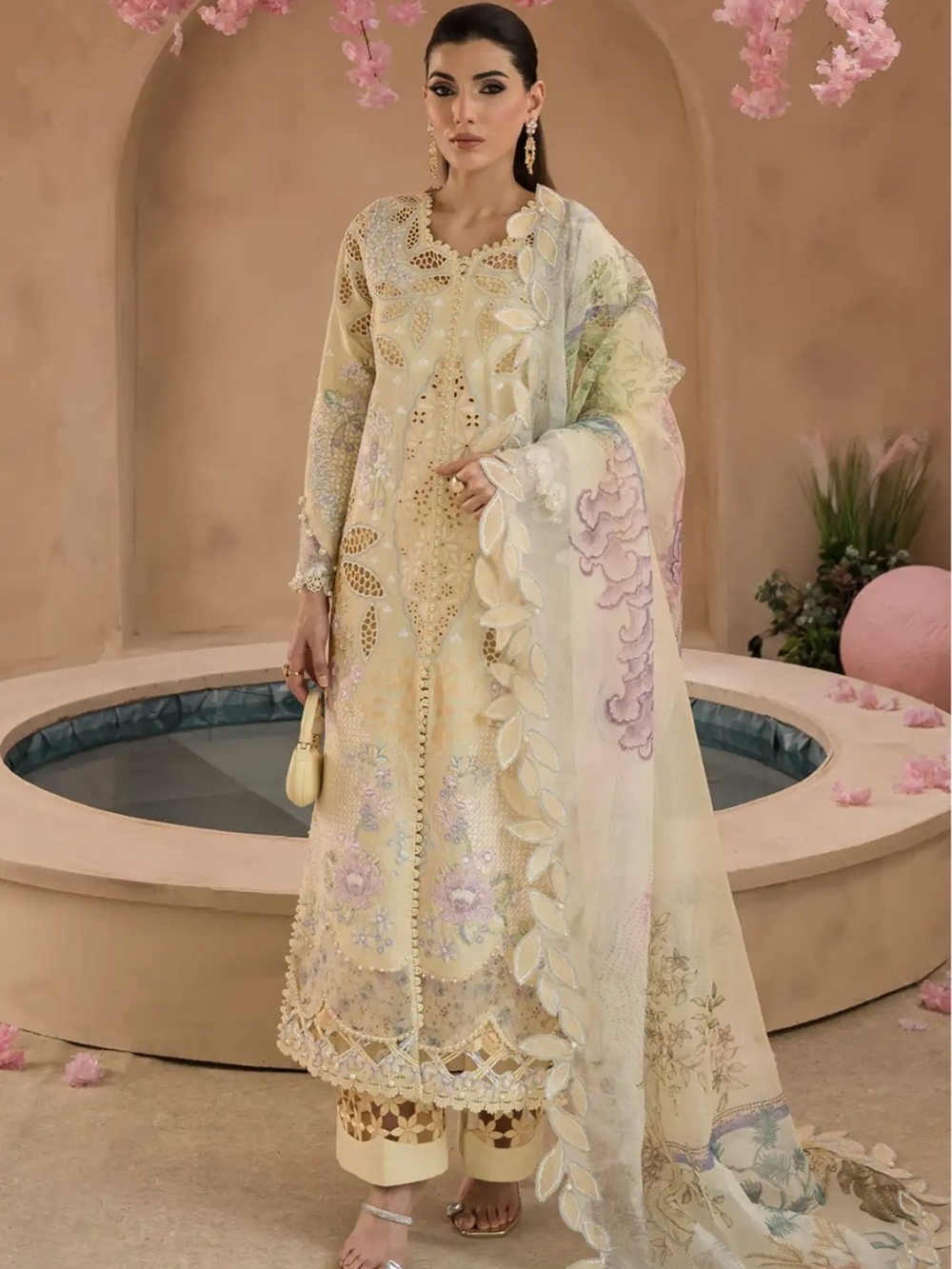 Afrozeh Painted Garden Luxury Lawn Collection, 3pc With Khaadi Net Dupatta